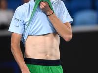 开云下载-澳网逆转法网，梅德韦杰夫惊艳四座的简单介绍