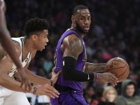 开云体育登录-深圳队力克湖人，字母哥带队取胜