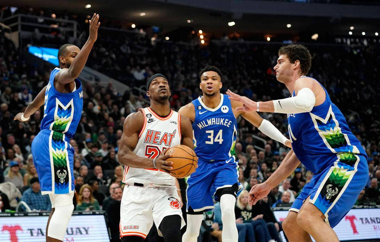 尼克斯绝杀黄蜂,字母哥统治全场的简单介绍 尼克斯绝杀黄蜂,字母哥统治全场的简单介绍