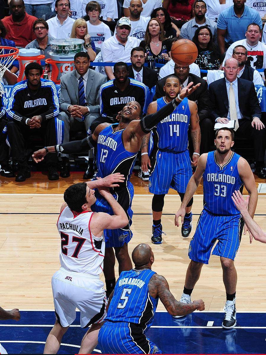 欧洲精彩篮球对决，球队展现精湛技艺的简单介绍