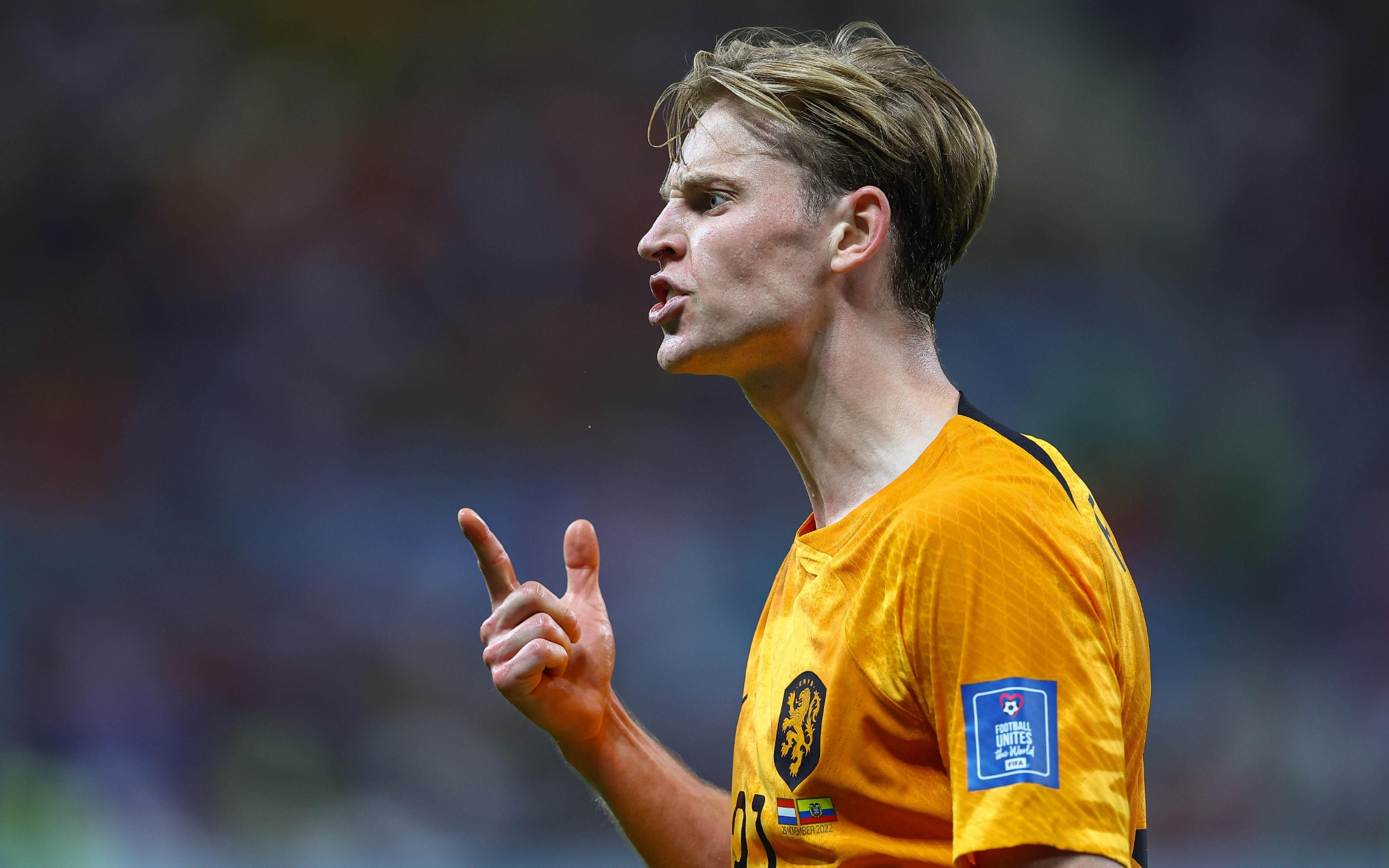 荷兰球队在欧冠比赛中展现出色表现 荷兰球队在欧冠比赛中展现出色表现