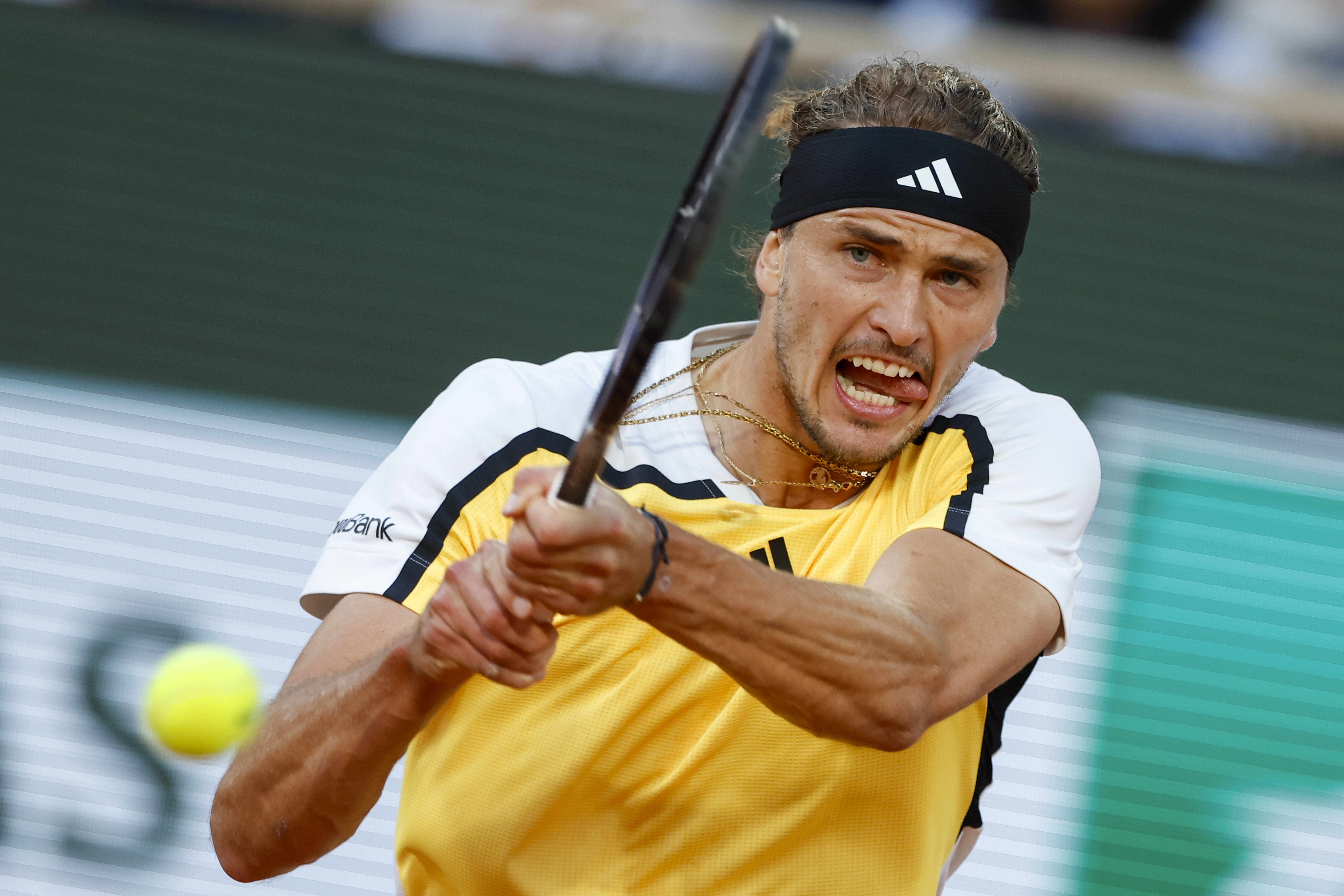 包含年终总决赛翻盘法网，兹维列夫惊艳四座的词条