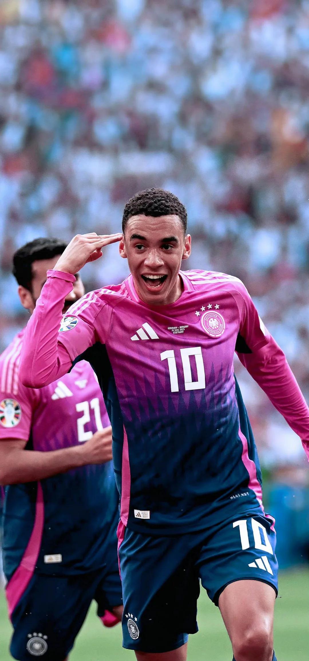 关于科索沃队取得出人意料的胜利,晋级欧洲杯四分之一决赛的信息 关于科索沃队取得出人意料的胜利,晋级欧洲杯四分之一决赛的信息