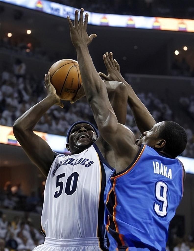 灰熊鏖战雷霆，浓眉哥带队取胜