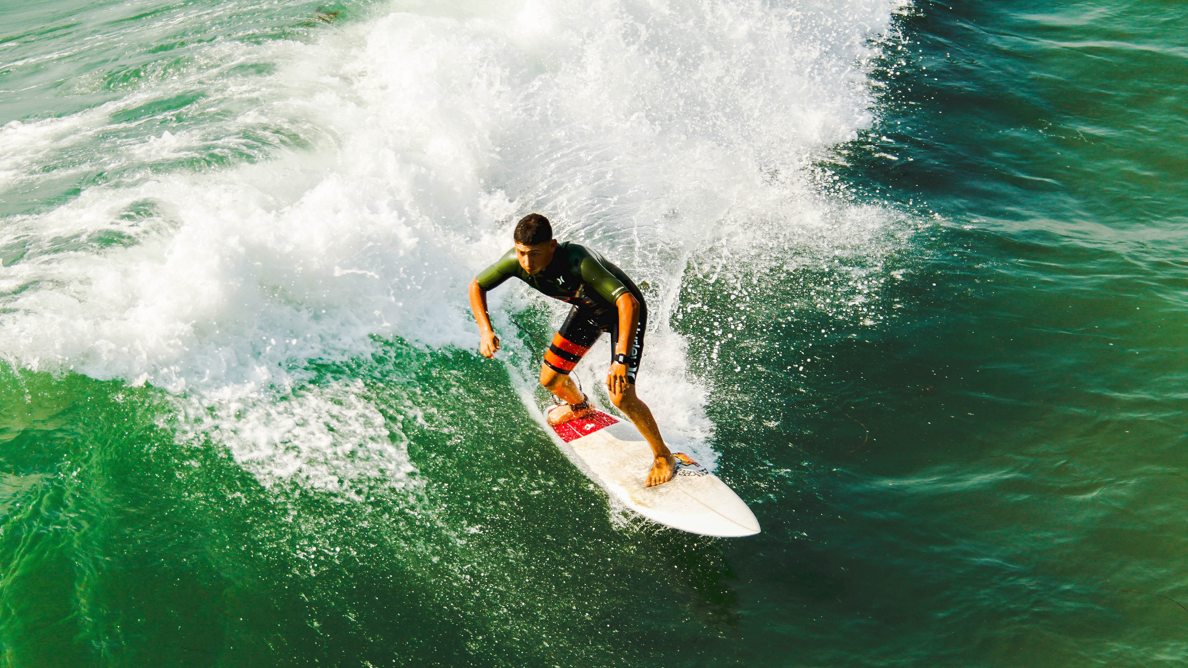 火力全开！浙江队压制雷霆，德罗赞关键时刻定乾坤