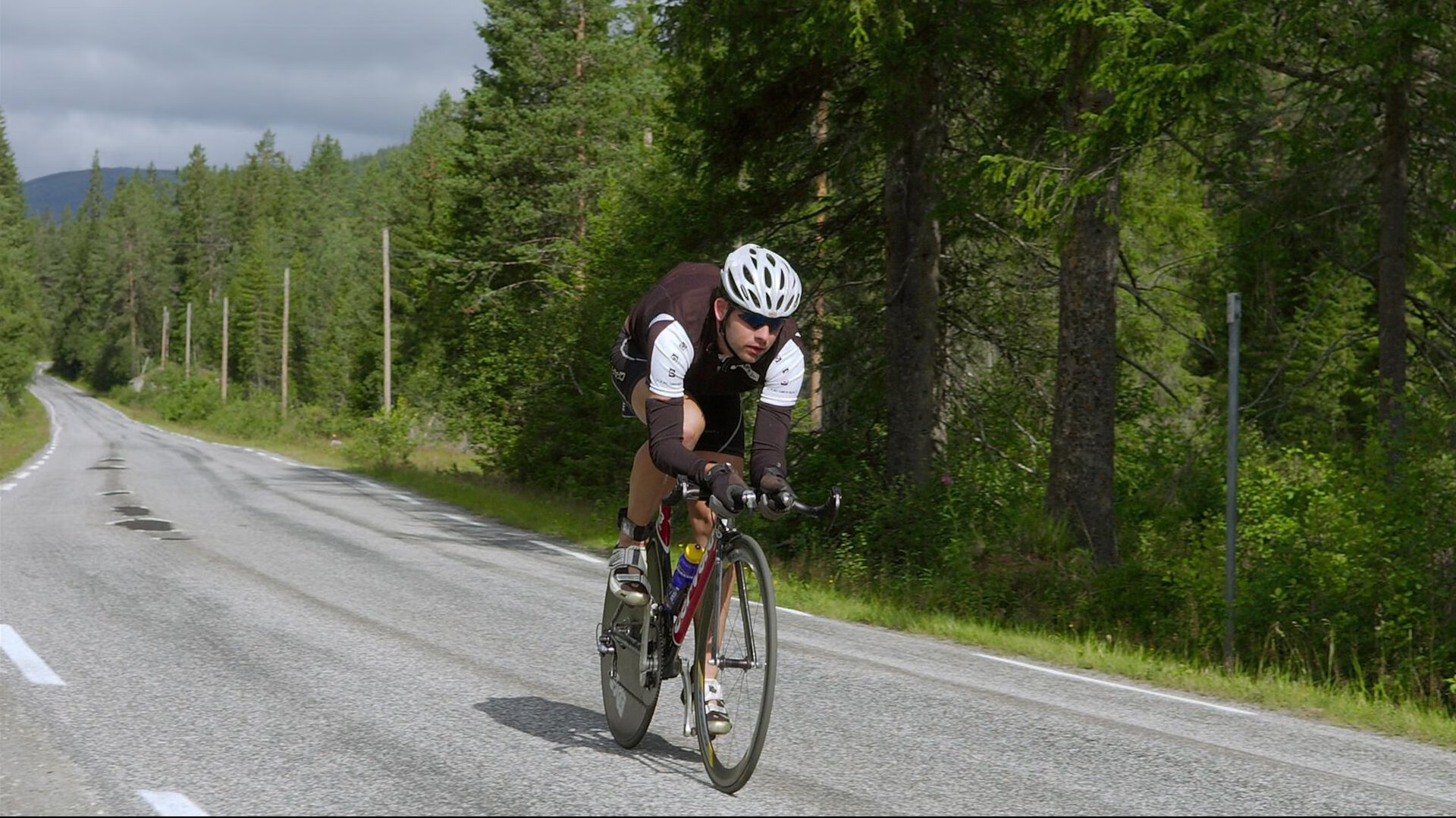 戈贝尔一柱擎天，火箭对阵勇士，全场最佳无争议的防守艺术
